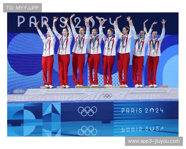 比赛瞬间：场上“霸气五连拍”震撼眼球